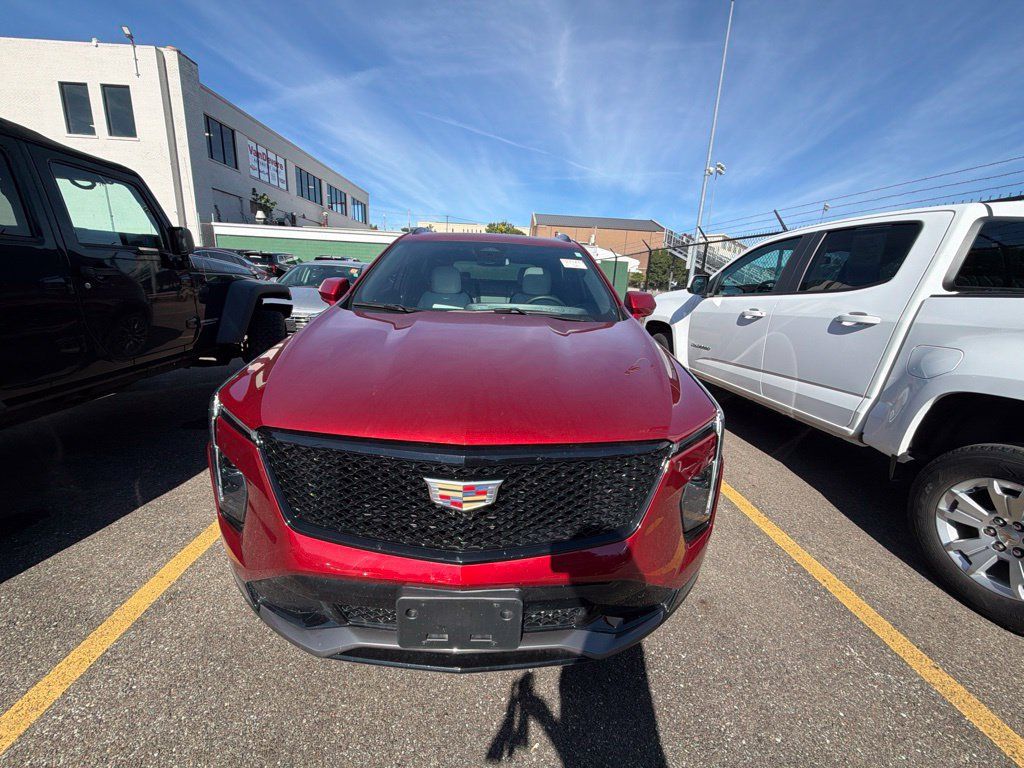 Used 2024 Cadillac XT4 Sport AWD/4WD image 2