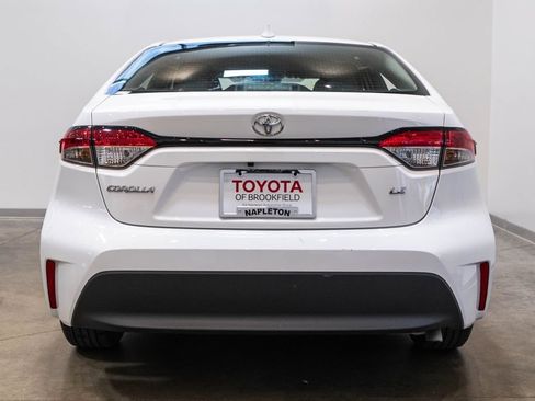 Used 2024 Toyota Corolla LE FWD image 8