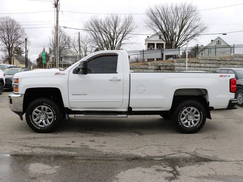 Used 2016 Chevrolet Silverado 3500 LT w/ LT Convenience Package image 3