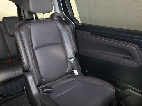 Used 2024 Honda Odyssey EX-L image 14