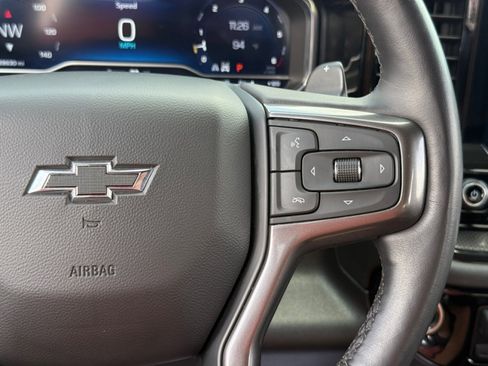 Used 2023 Chevrolet Silverado 1500 ZR2 image 24
