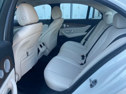 Used 2021 Mercedes-Benz E 350 Sedan image 5