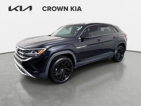 Used 2022 Volkswagen Atlas Cross Sport SE FWD image 1