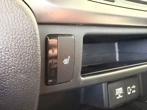 Used 2022 Honda Pilot Sport image 27