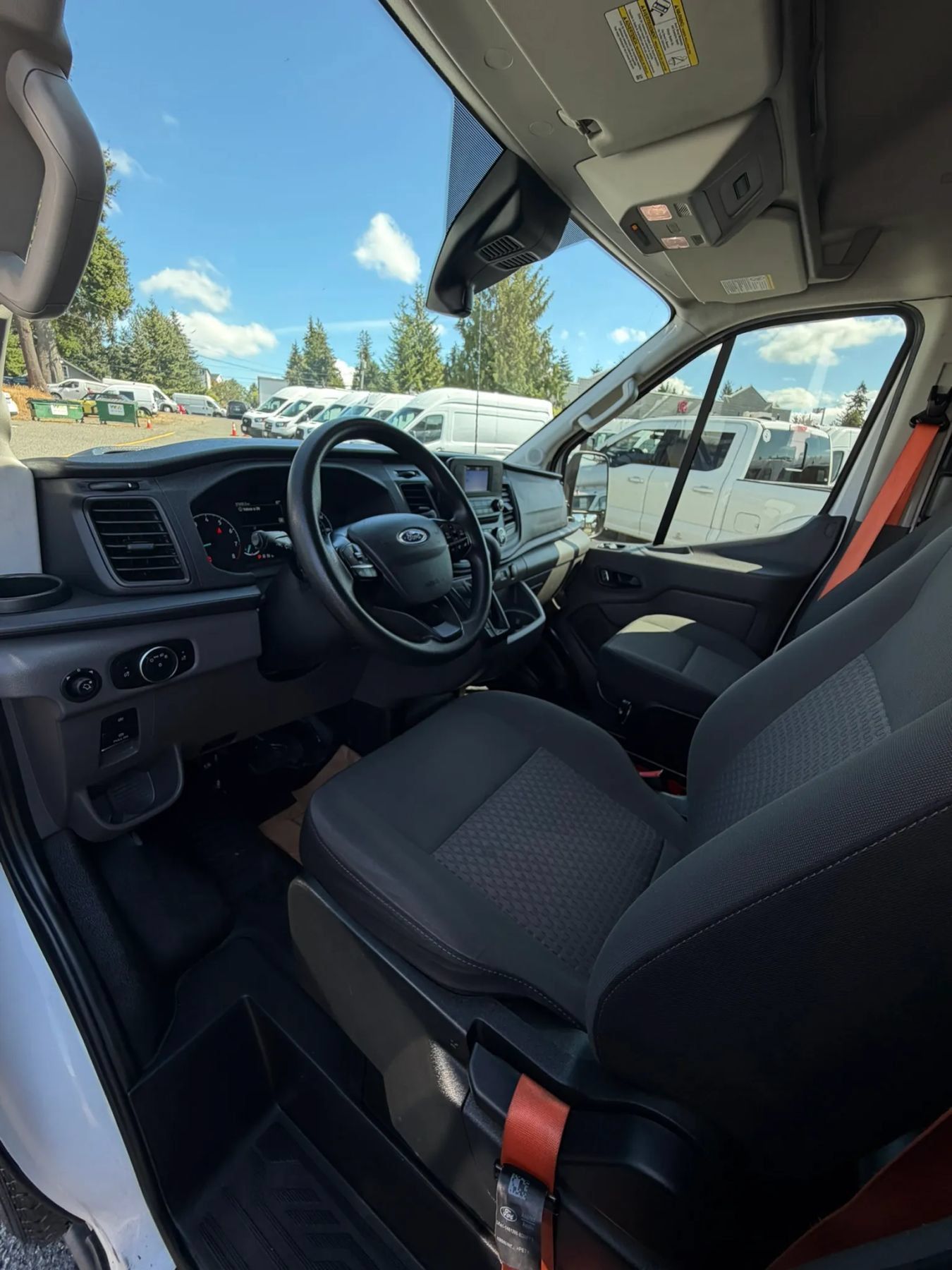 Used 2024 Ford Transit 250 148 High Roof Extended w/ Load Area Protection Package RWD image 27