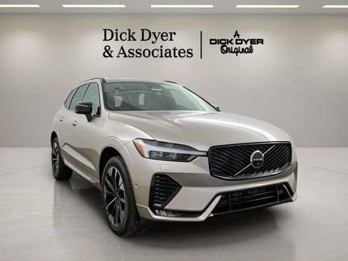 New 2026 Volvo XC60 B5 Plus w/ Protection Package Premier image 9