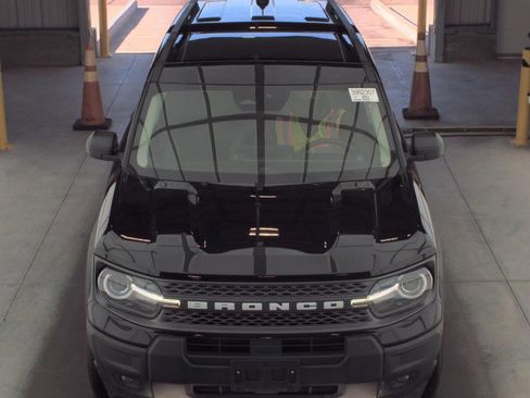 Used 2025 Ford Bronco Sport Big Bend w/ Convenience Package image 2