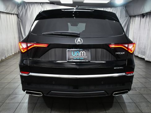 Used 2024 Acura MDX w/ Advance Package AWD/4WD image 5