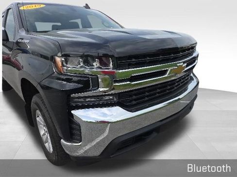 Used 2019 Chevrolet Silverado 1500 LT w/ All-Star Edition AWD/4WD image 2