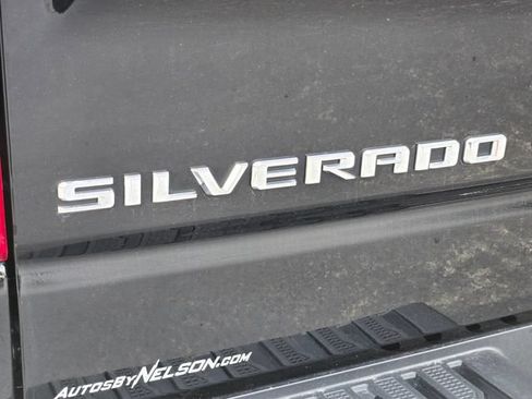 Used 2023 Chevrolet Silverado 1500 LT w/ Safety Package AWD/4WD image 19
