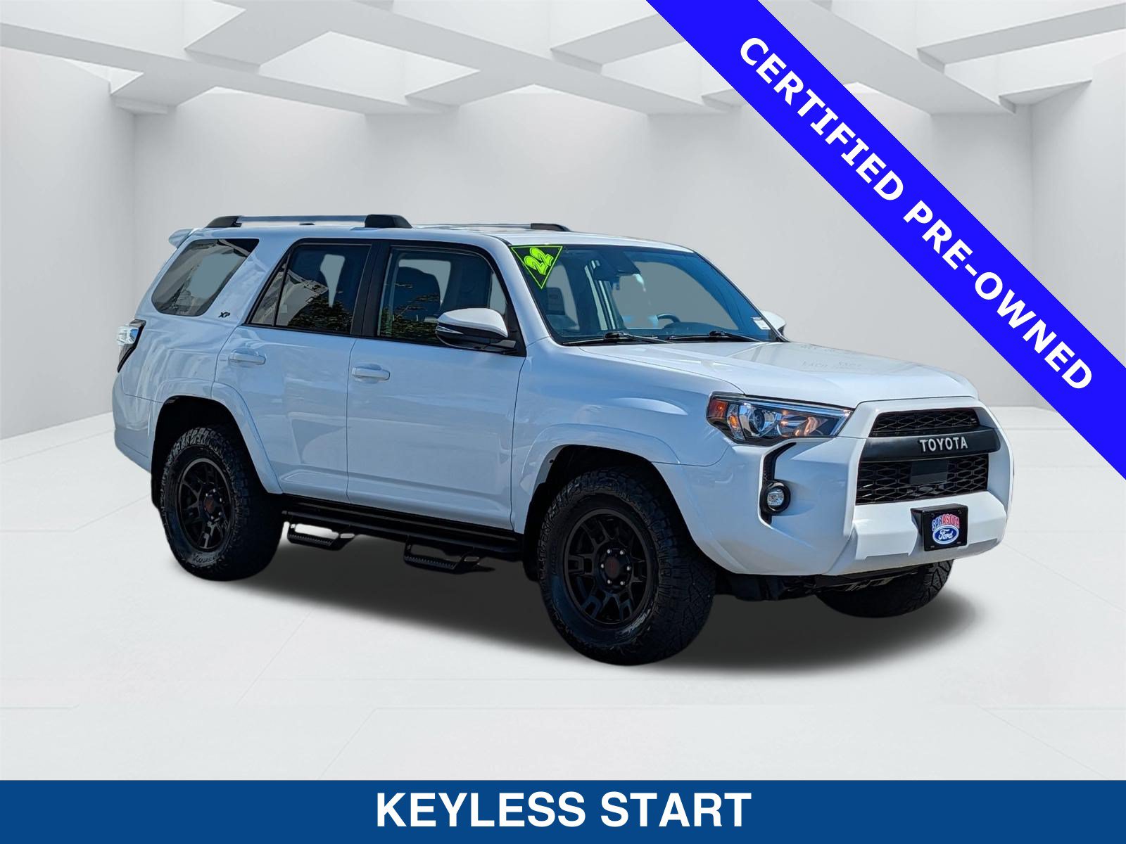 Used 2022 Toyota 4Runner SR5 Premium w/ Moonroof Package RWD image 3