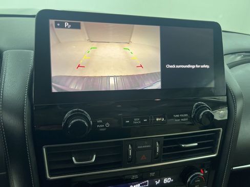 Used 2021 Nissan Armada SV image 14