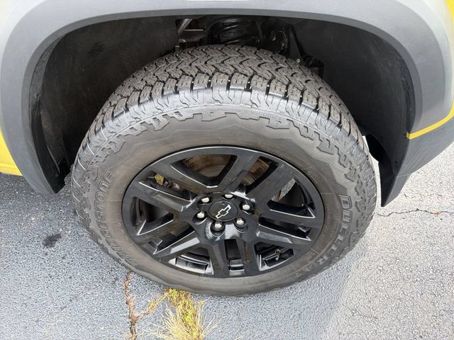 Certified 2024 Chevrolet Colorado Trail Boss w/ Technology Package AWD/4WD image 16