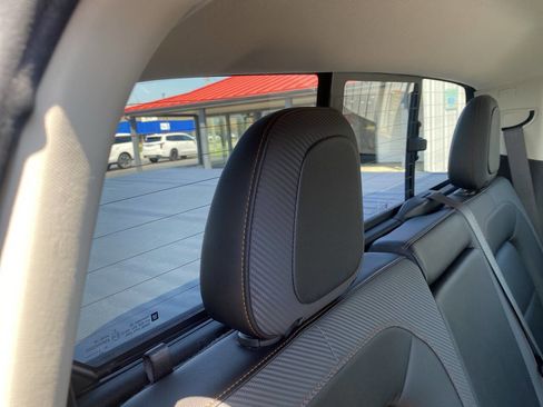 Used 2022 GMC Canyon AT4 image 20