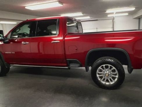 Certified 2025 Chevrolet Silverado 2500 LTZ w/ LTZ Premium Package AWD/4WD image 6