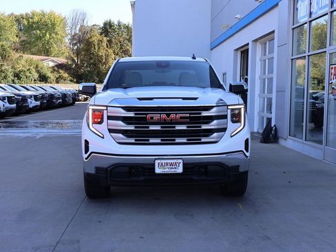 New 2025 GMC Sierra 1500 SLE AWD/4WD image 4