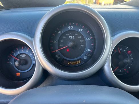 Used 2004 Honda Element EX image 10
