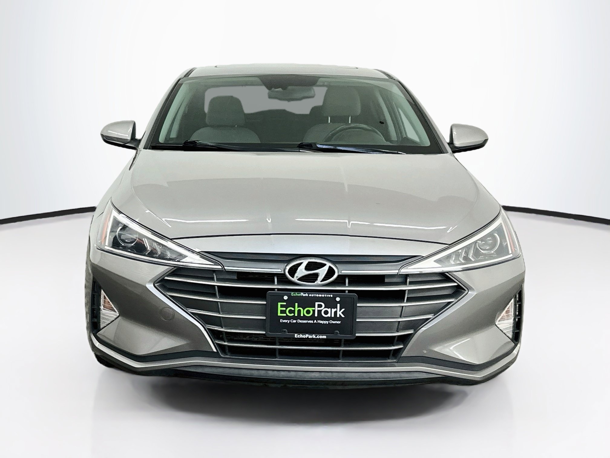 Used 2020 Hyundai Elantra Value Edition FWD image 2