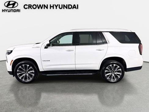 Used 2025 Chevrolet Tahoe High Country image 9