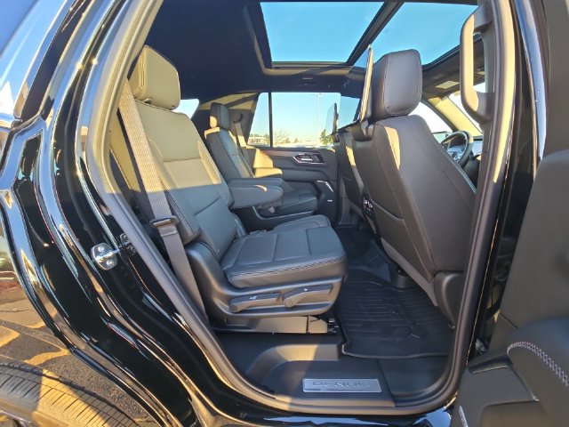 New 2027 GMC Yukon Denali w/ Denali Reserve Package AWD/4WD image 28
