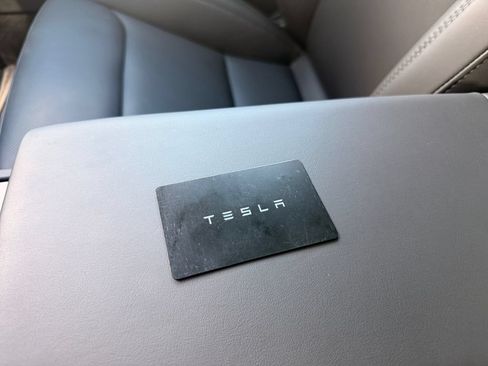 Used 2024 Tesla Model 3 Long Range AWD/4WD image 35