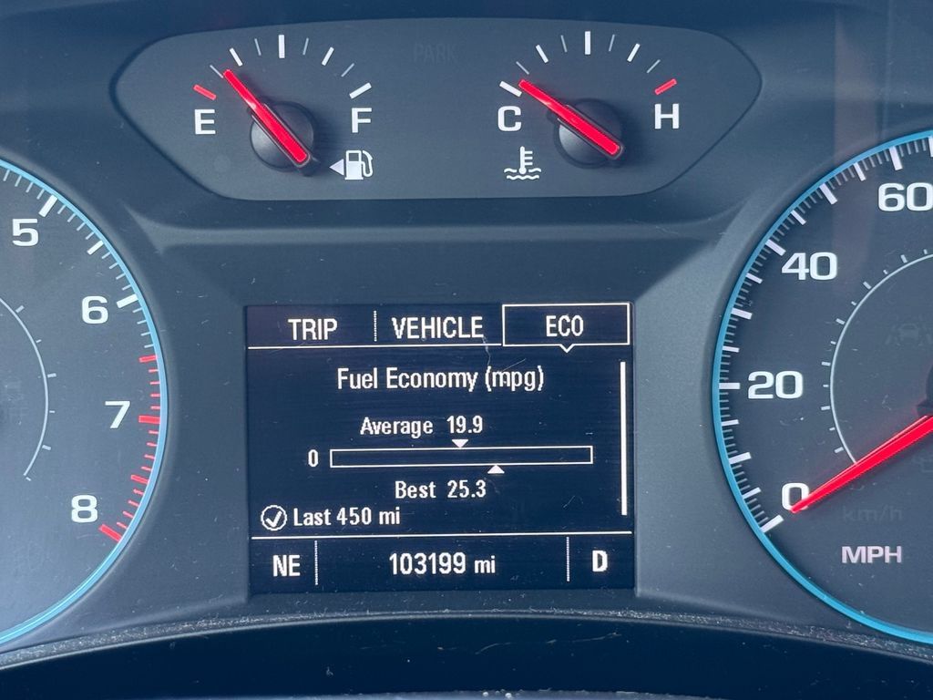 Used 2020 Chevrolet Traverse LS FWD image 16