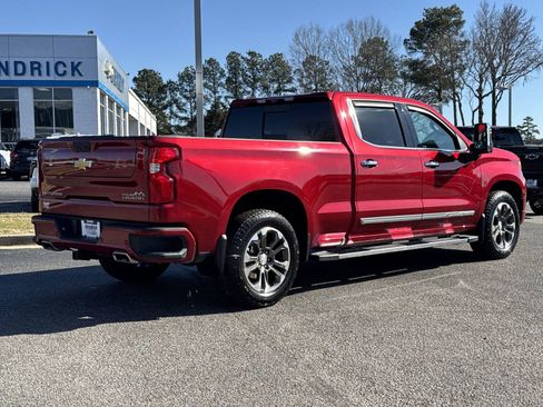 Used 2023 Chevrolet Silverado 1500 High Country w/ Technology Package AWD/4WD image 10