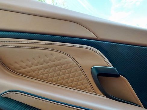 Used 2023 Aston Martin DBS Volante image 63