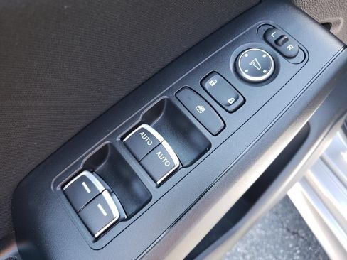 Used 2022 Honda Civic Sport image 16