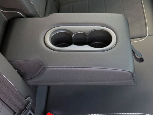 Certified 2022 Volkswagen Taos SE AWD/4WD image 55