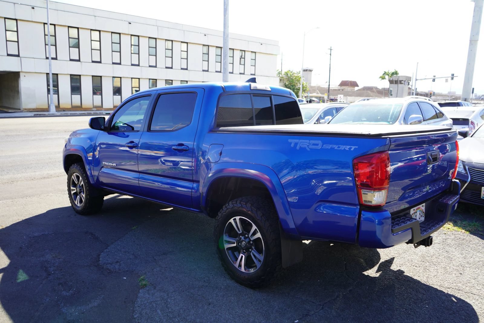 Used 2016 Toyota Tacoma TRD Off-Road RWD image 25