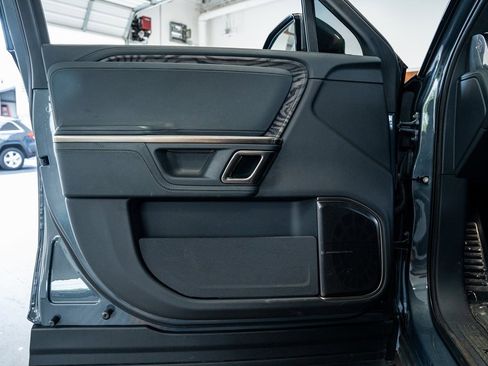 Used 2022 Rivian R1T Launch Edition image 33