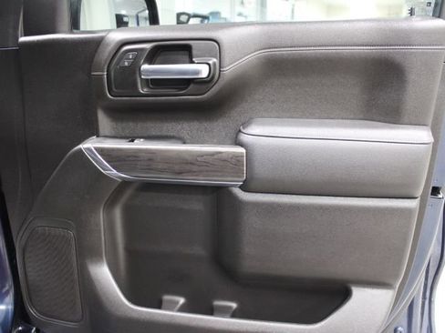 Used 2021 Chevrolet Silverado 1500 LTZ w/ Z71 Off-Road Package image 28