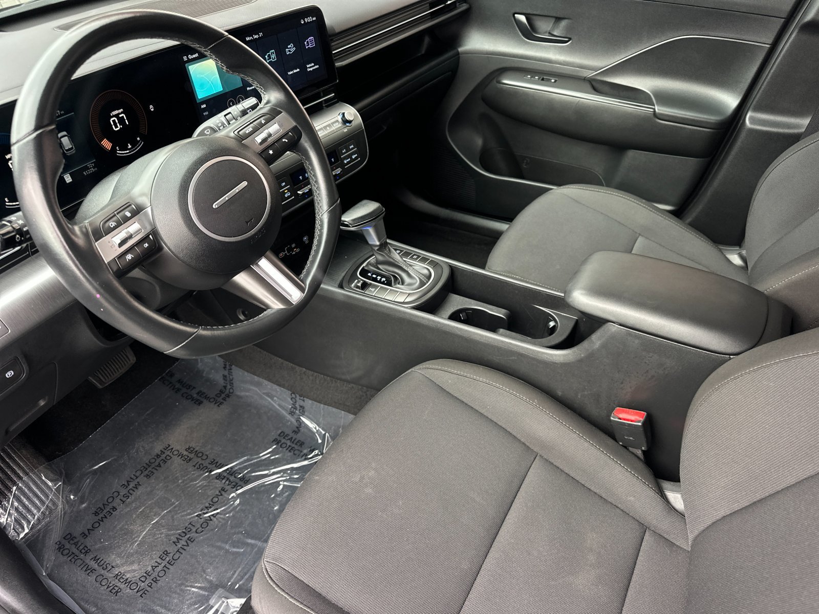 Used 2024 Hyundai Kona SEL AWD/4WD image 9