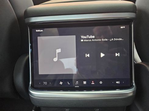 Used 2023 Tesla Model X image 71