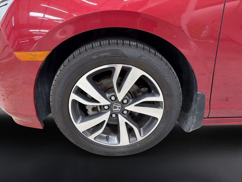Used 2023 Honda Odyssey Touring image 9