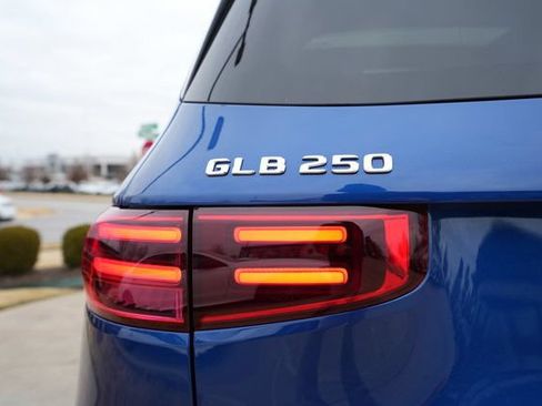 Certified 2026 Mercedes-Benz GLB 250 4MATIC image 15