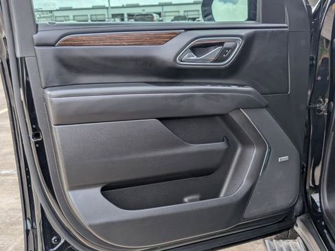 Used 2023 Chevrolet Tahoe High Country image 6