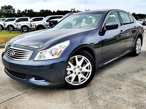 Used 2009 INFINITI G37 Journey w/ Premium Pkg image 3