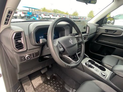 Certified 2025 Ford Bronco Sport Big Bend w/ Convenience Package AWD/4WD image 9