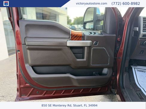 Used 2015 Ford F150 King Ranch w/ Equipment Group 601A Luxury AWD/4WD image 18