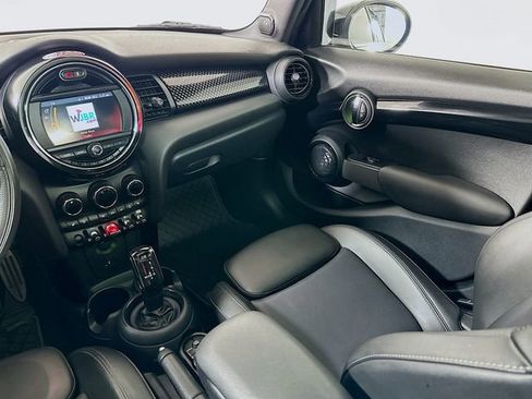 Used 2020 MINI Cooper S image 24