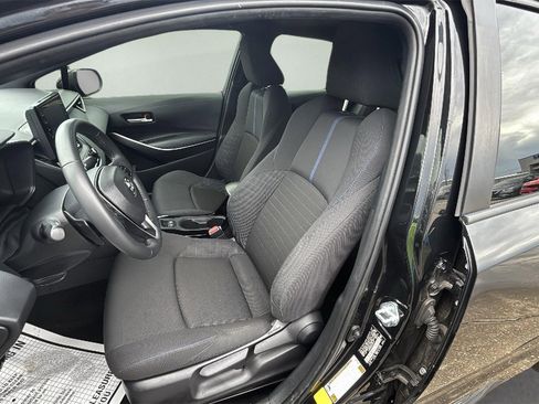 Used 2022 Toyota Corolla SE image 17