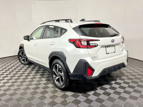 Used 2025 Subaru Crosstrek 2.0i Premium AWD/4WD image 13