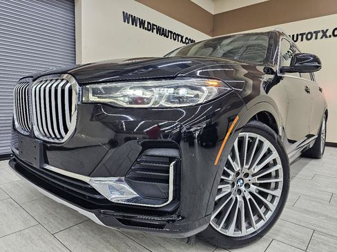 Used 2020 BMW X7 xDrive40i w/ Premium Package AWD/4WD image 1