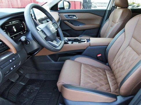 New 2026 Nissan Rogue Platinum w/ Platinum Premium Package image 5