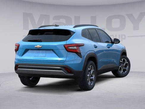 New 2026 Chevrolet Trax LT w/ LT Convenience Package image 4