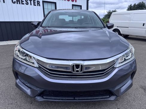 Used 2017 Honda Accord LX image 3