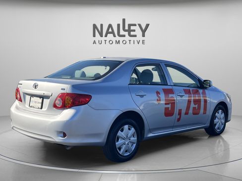 Used 2010 Toyota Corolla LE image 5
