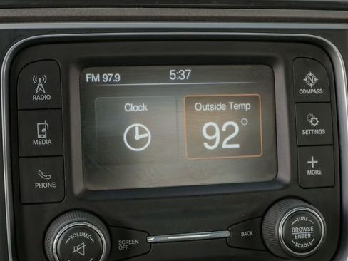 Used 2016 RAM 3500 Tradesman w/ Chrome Appearance Group image 33